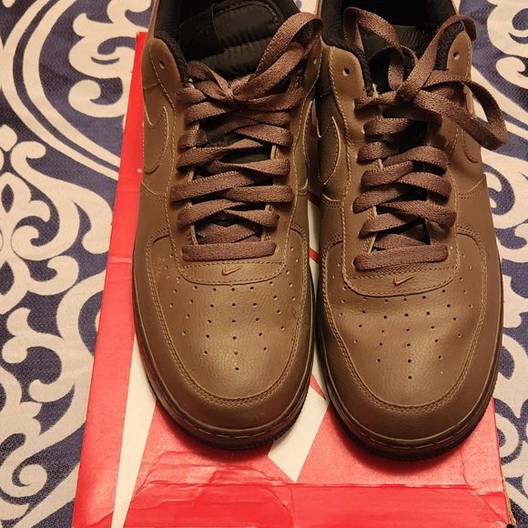 Nike - Picture 3 of 3